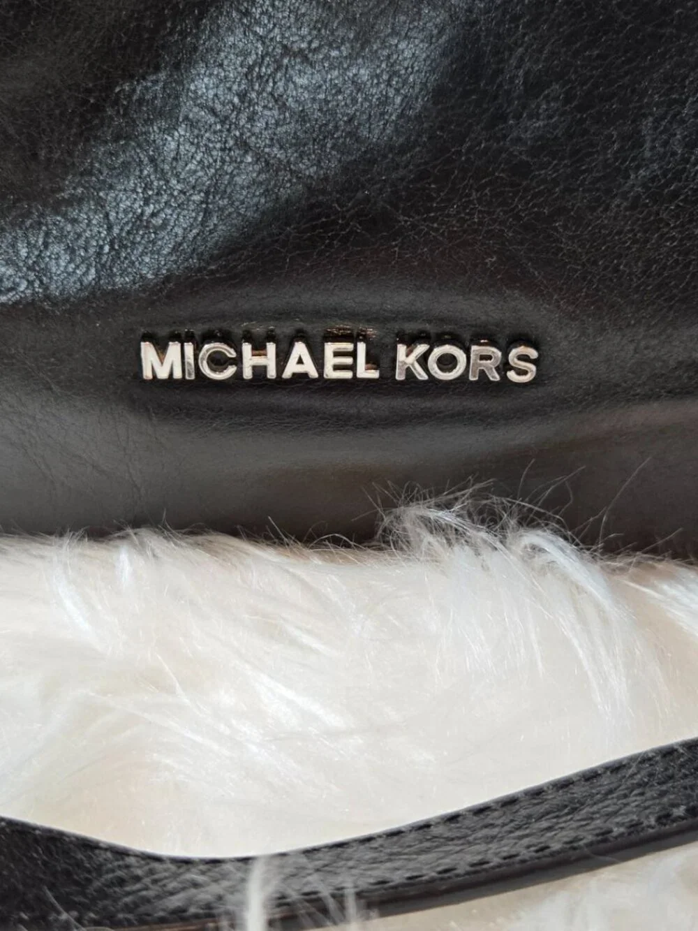Michael Kors Devon Large Shoulder leather Tote